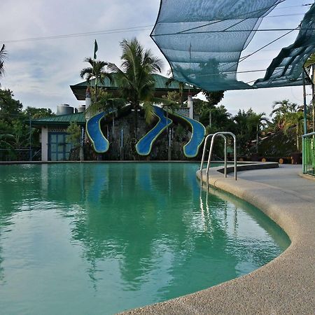 Villa Del Carmen Resort And Restaurant Bulacan Ngoại thất bức ảnh